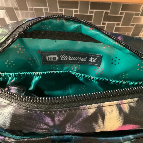 LUG - CAROUSEL XL - NWOT.  BLOOM BLACK - Picture 5 of 7